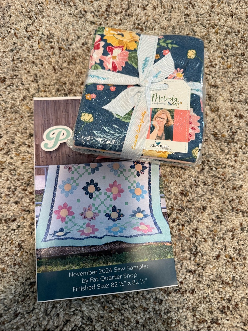 Riley Blake Melody Floral Fat Quarter Bundle - Navy Floral